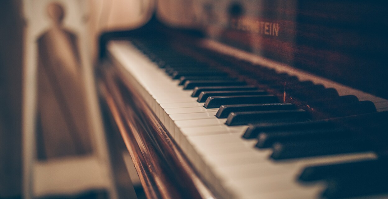 Piano, Dalsbruk