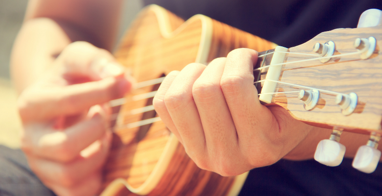Ukulelen alkeiskurssi